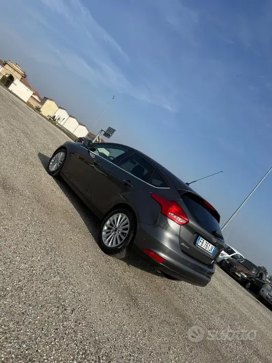 Ford Focus 2017 photo 3