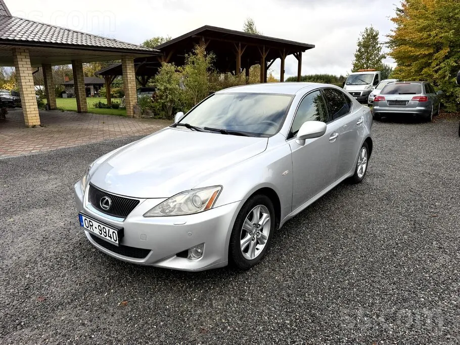 Lexus Is250