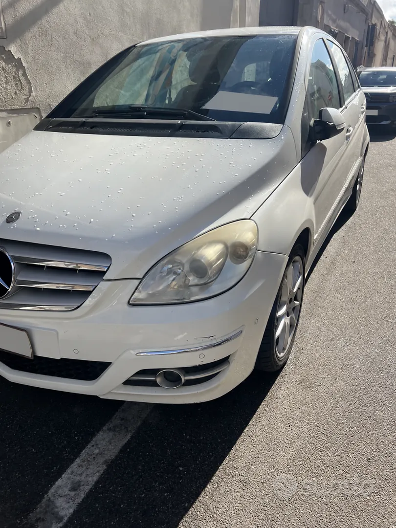 Mercedes-Benz B-Class 2009 photo 5