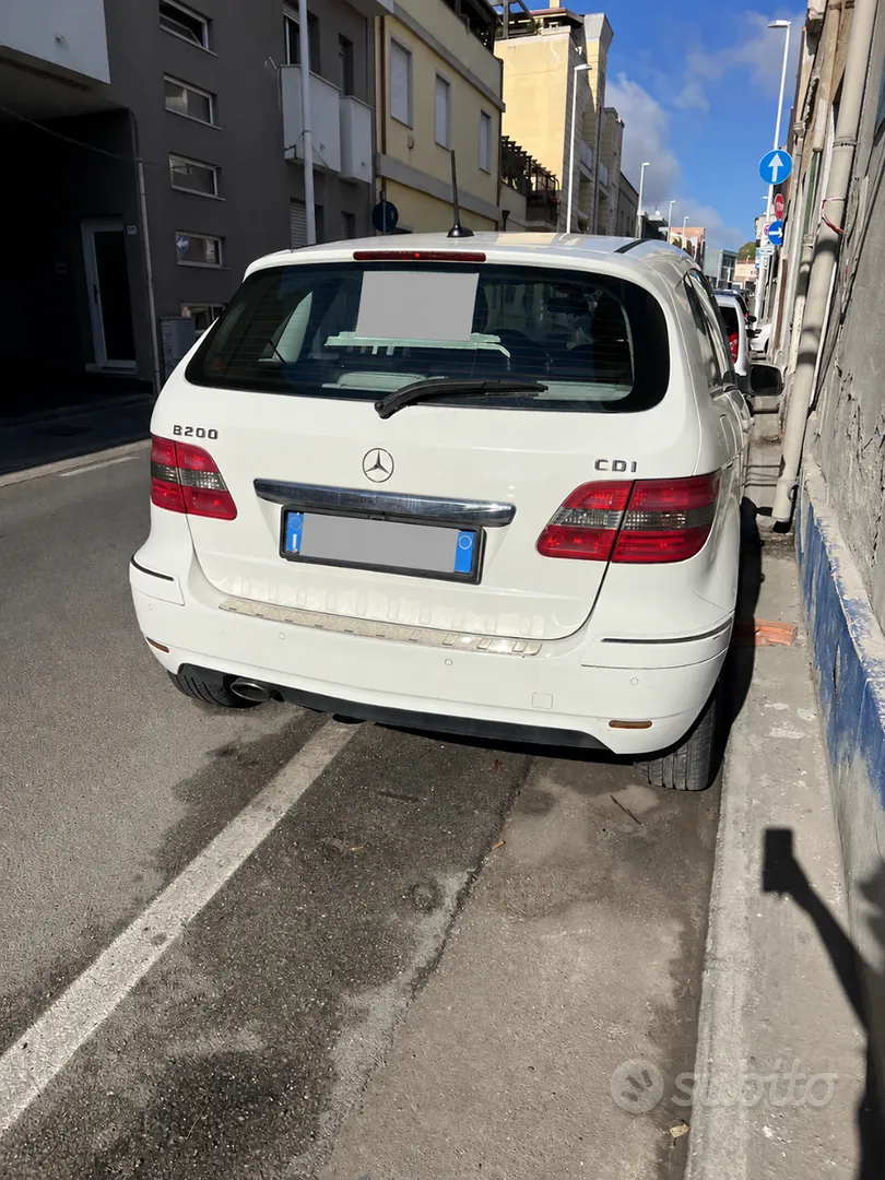 Mercedes-Benz B-Class 2009 photo 2