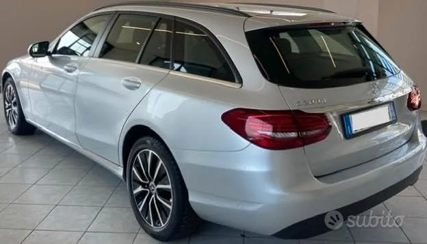Mercedes-Benz C-Class 2020 photo 4