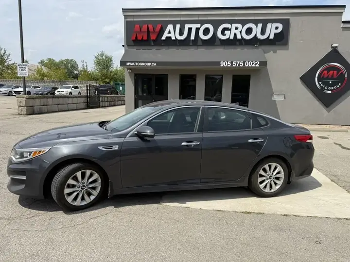 Kia Optima 2016 photo 2