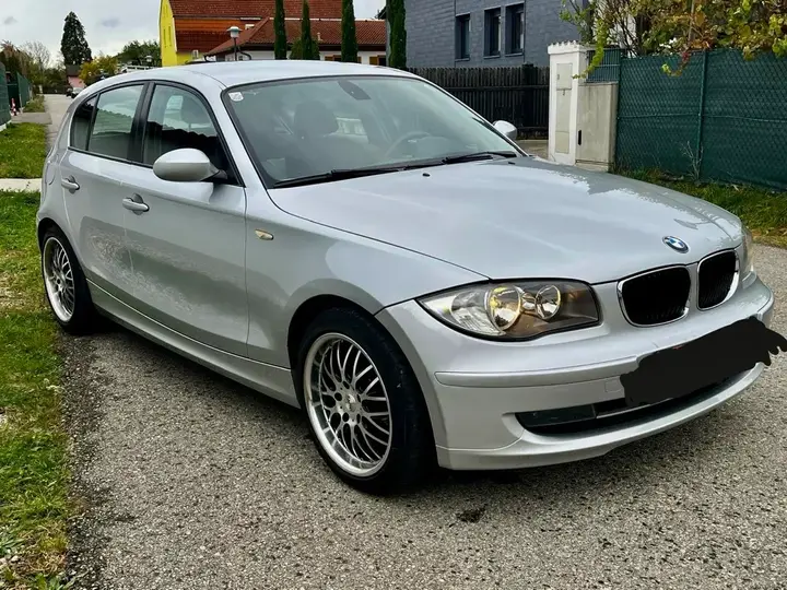BMW 1 Series 2008 photo 3