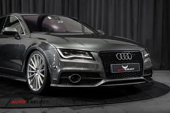 Audi A7 2012 photo 2