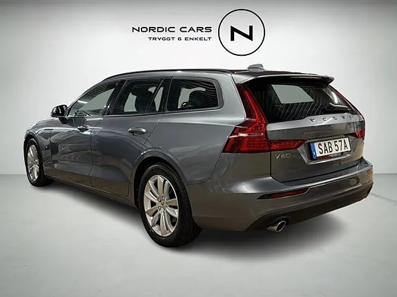 Volvo V60 2020 photo 2
