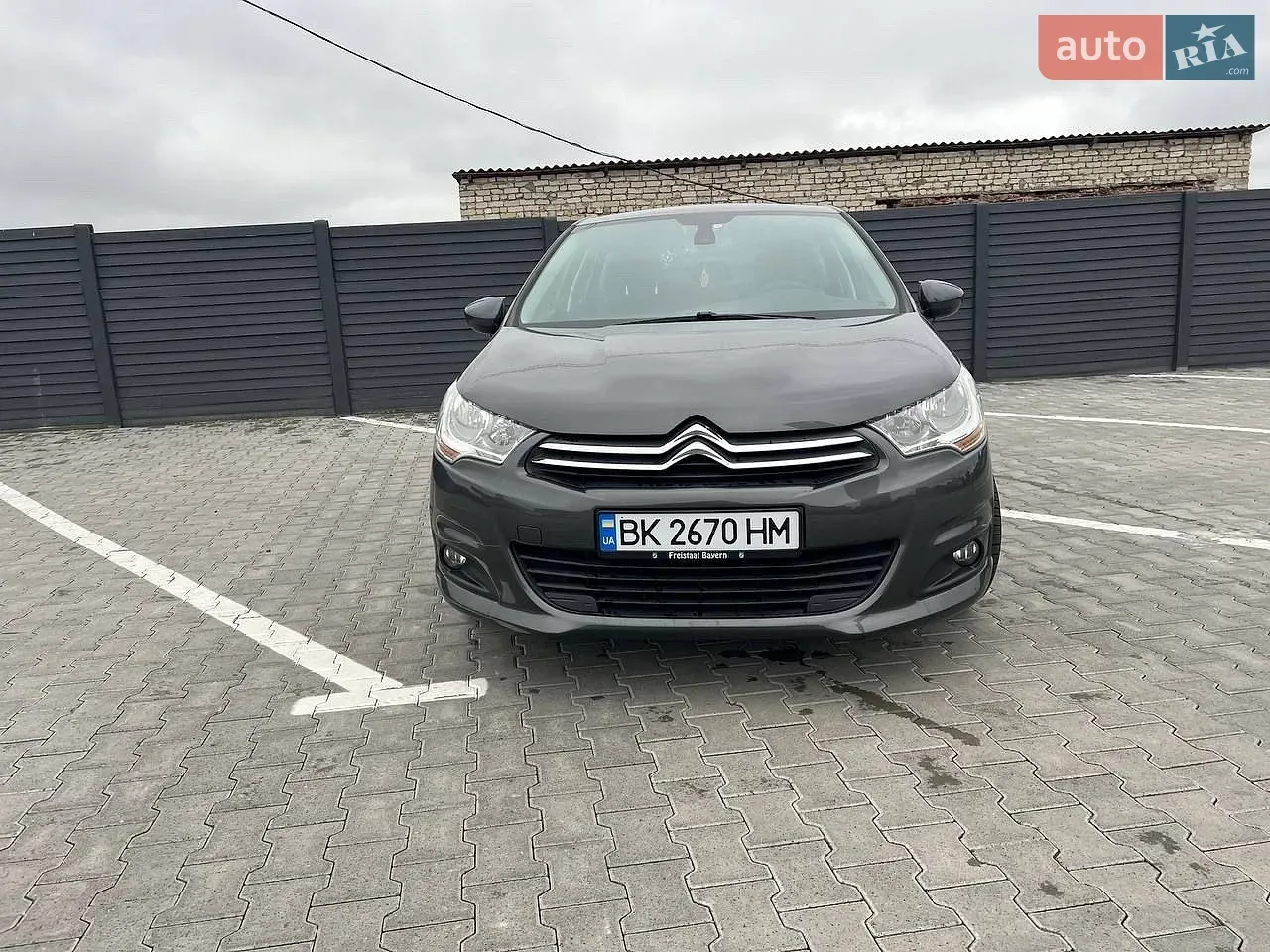 Citroen C4 2014 photo 2
