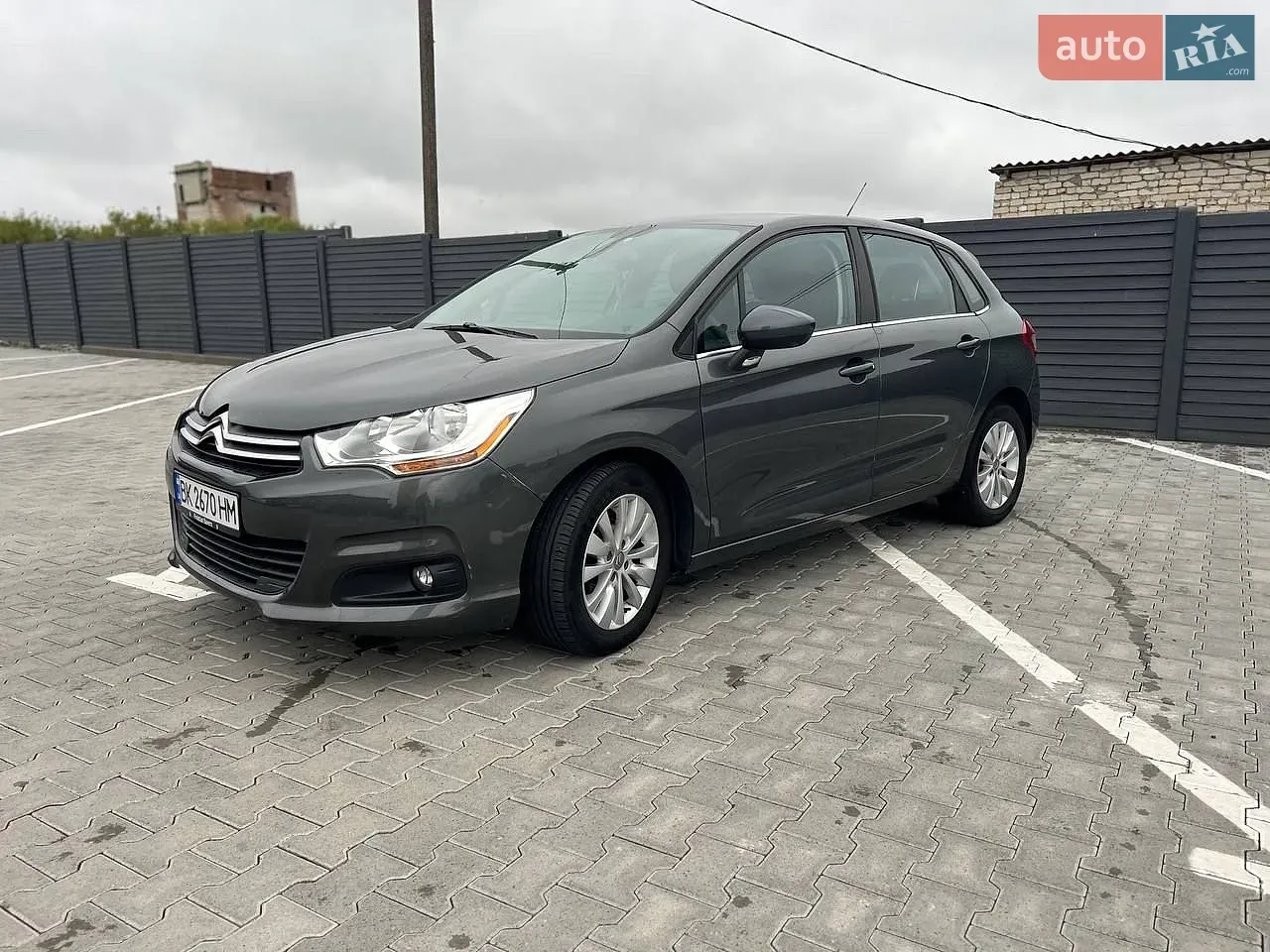 Citroen C4 2014 photo 4