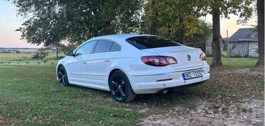 Volkswagen Passat Cc 2011 photo 4
