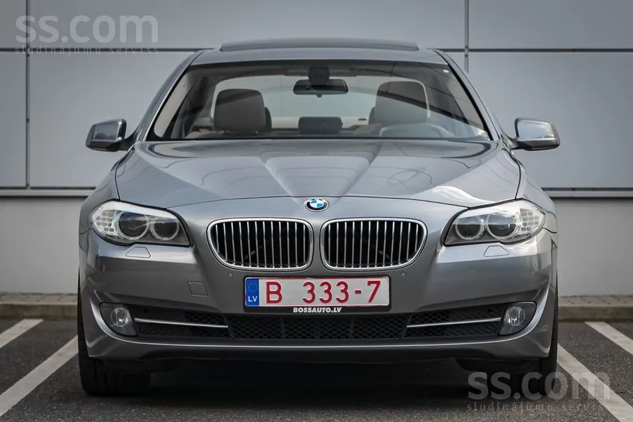 BMW 525D 2011 photo 2