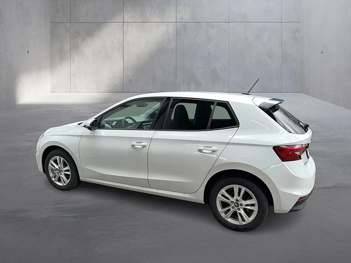 Skoda Fabia 2026 photo 2