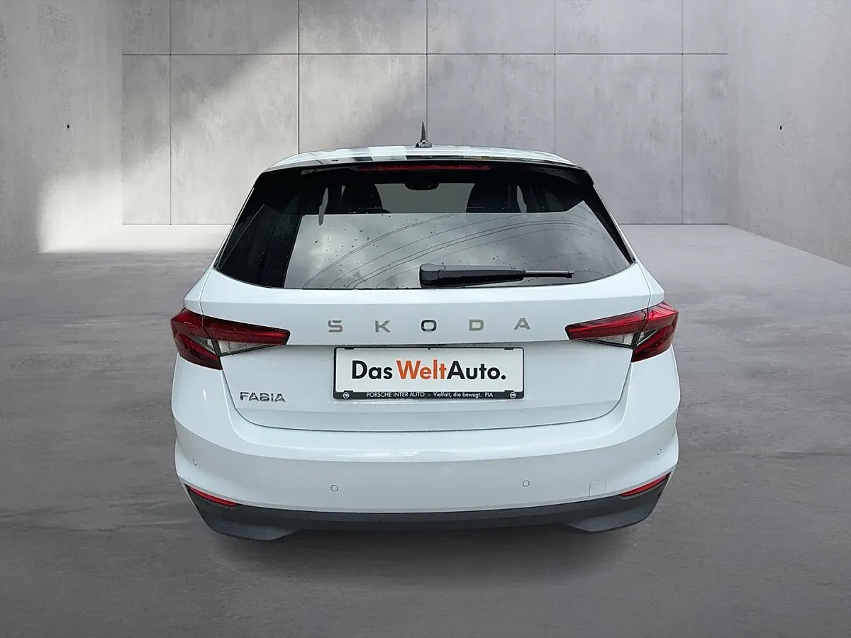 Skoda Fabia 2026 photo 3