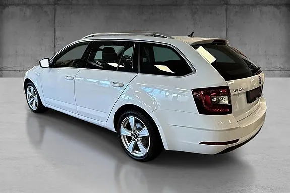 Skoda Octavia 2019 photo 4