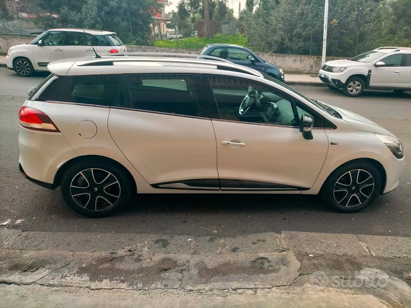 Renault Clio 2015 photo 3
