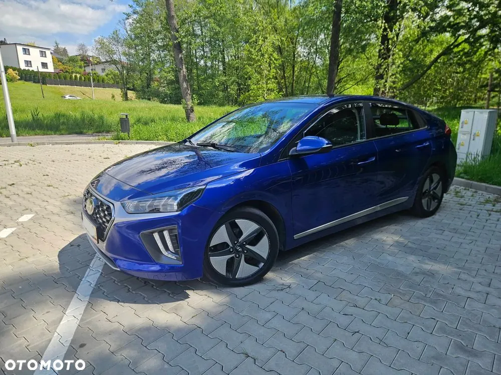 Hyundai Ioniq 2022 photo 2
