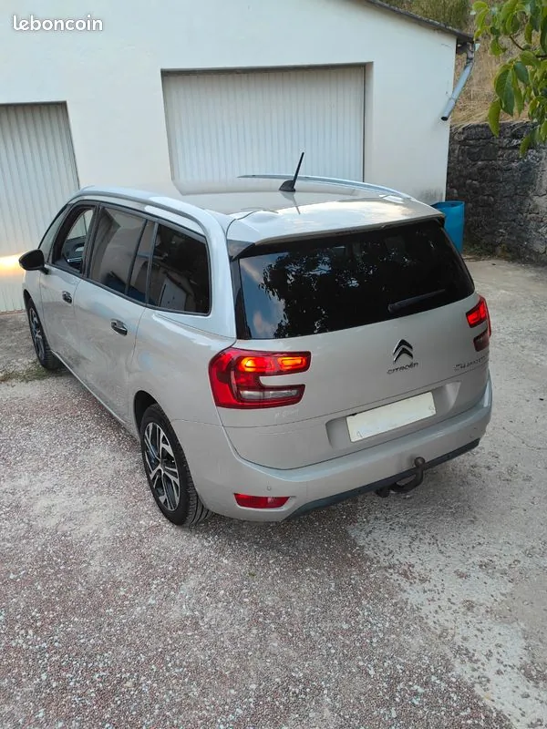 Citroen C4 Spacetourer 2018 photo 2