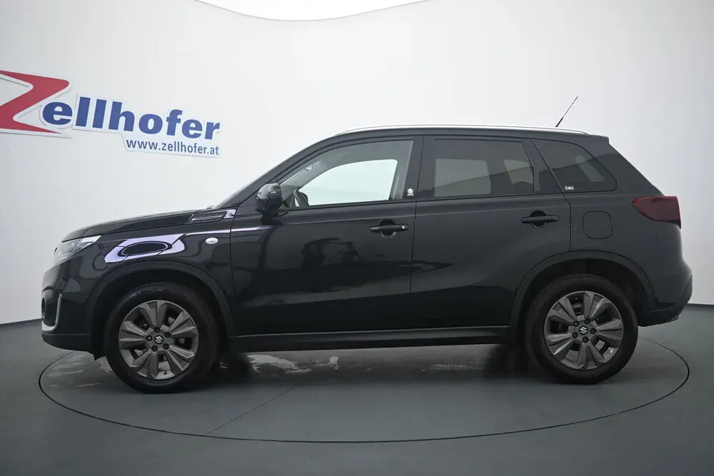 Suzuki Vitara 2023 photo 2