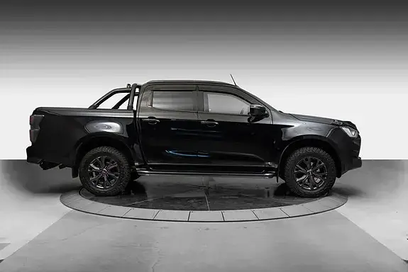 Isuzu D-Max 2023 photo 3