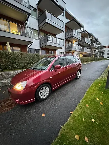 Suzuki Liana 2005 photo 2