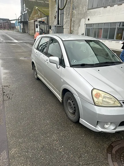 Suzuki Liana 2006 photo 3