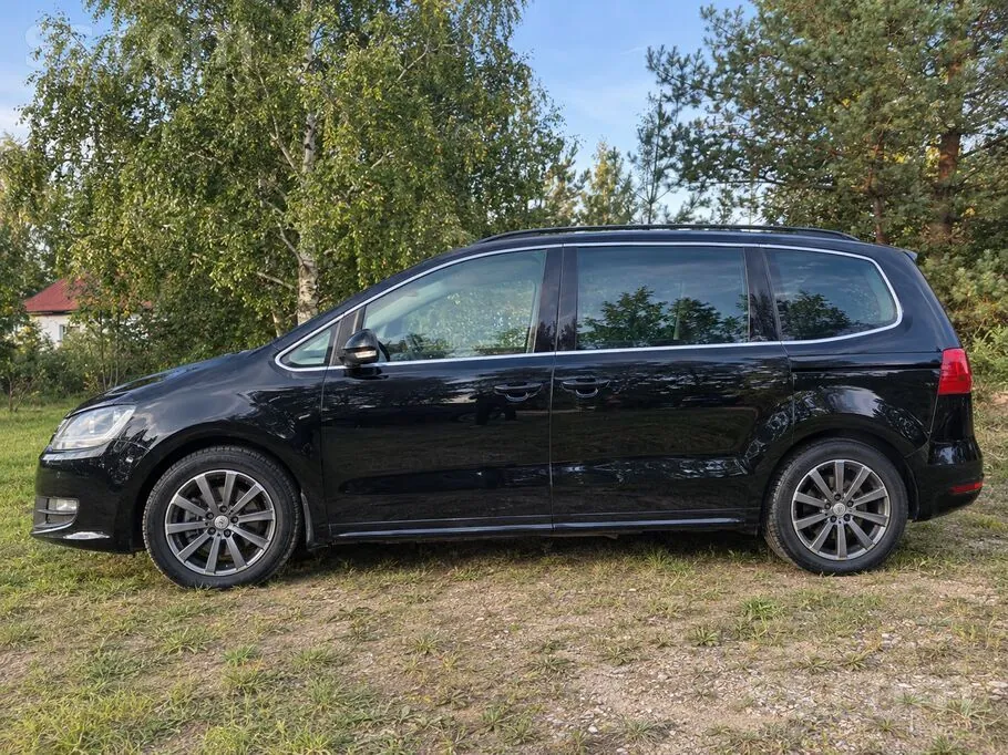 Volkswagen Sharan 2011 photo 4