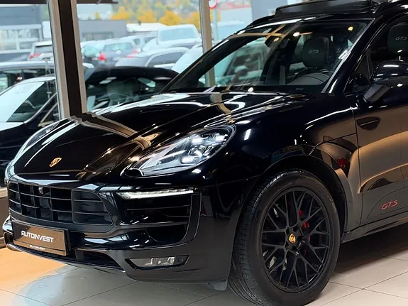 Porsche Macan Gts 2017 photo 2