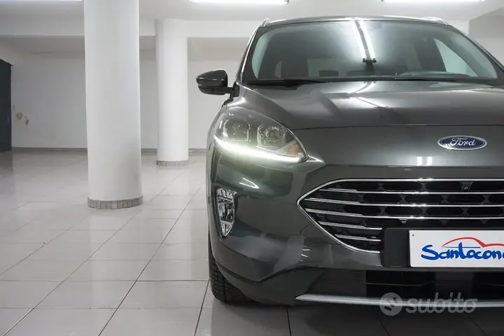 Ford Kuga 2022 photo 3