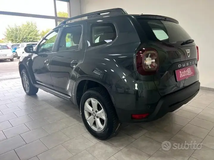 Dacia Duster 2021 photo 2