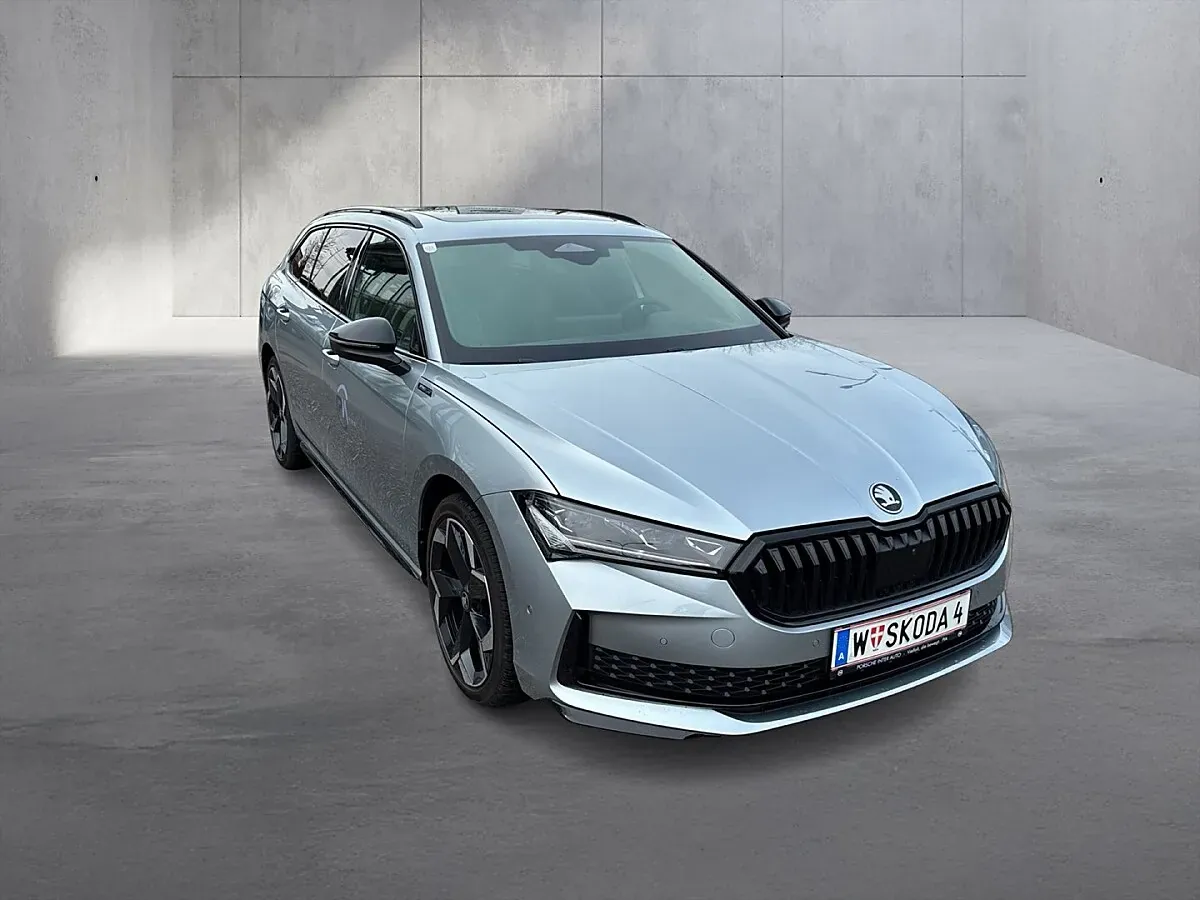Skoda Superb 2026 photo 3