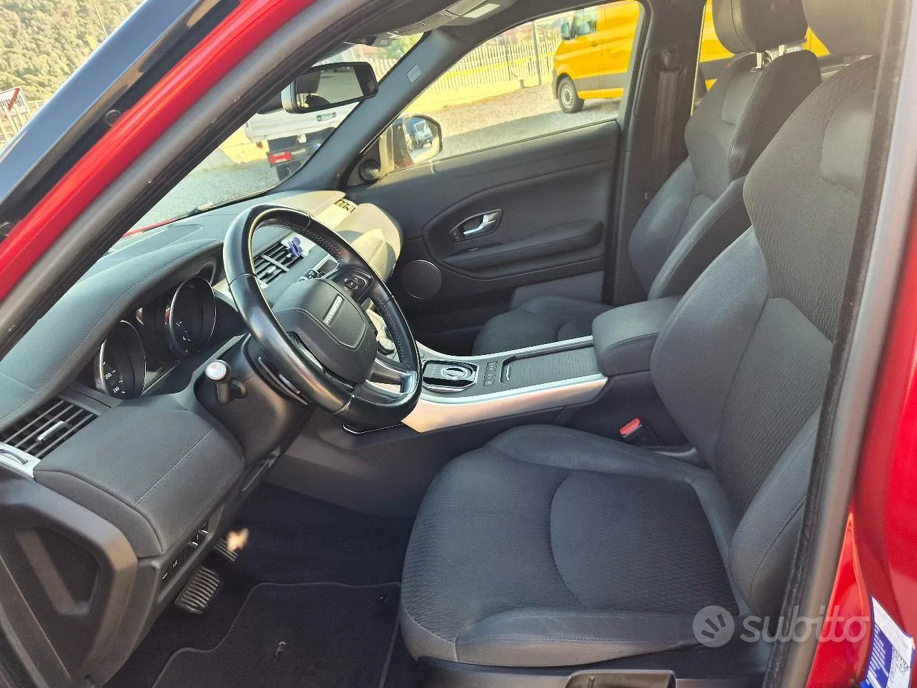 Land Rover Evoque 2016 photo 5