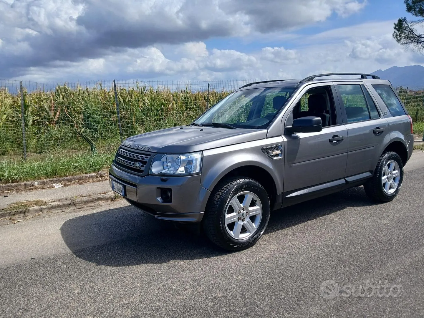 Land Rover Freelander 2 2011 photo 3