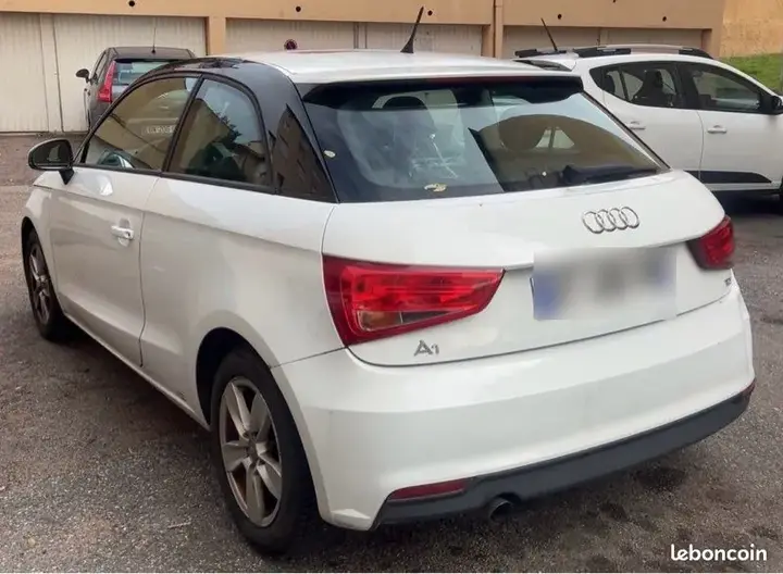 Audi A1 2016 photo 3
