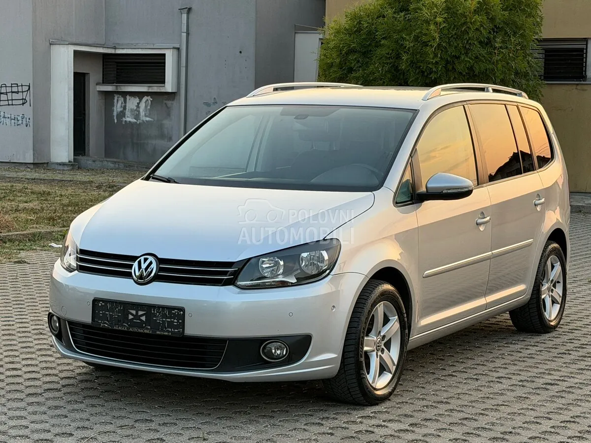 Volkswagen Touran 2014 photo 2