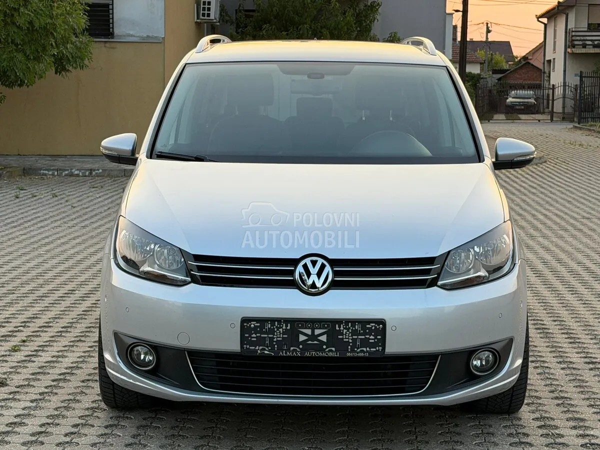 Volkswagen Touran 2014 photo 3
