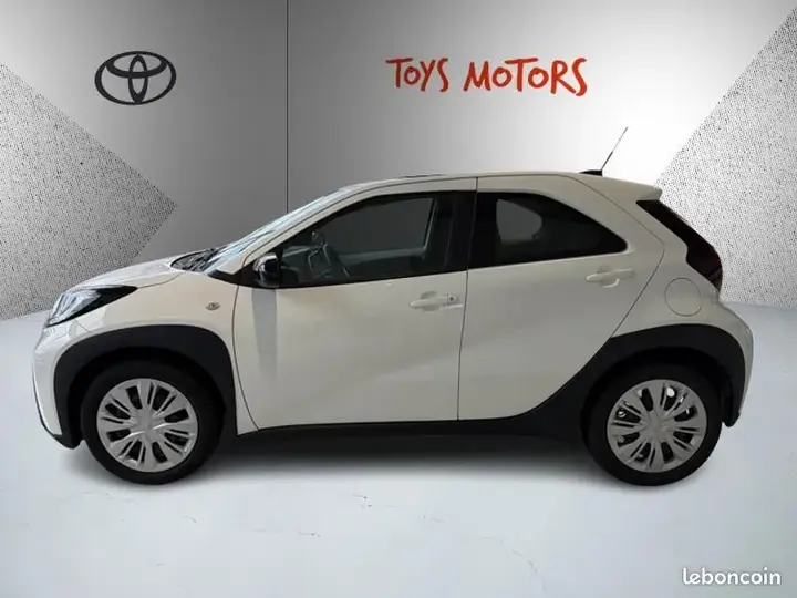 Toyota Aygo X 2025 photo 2