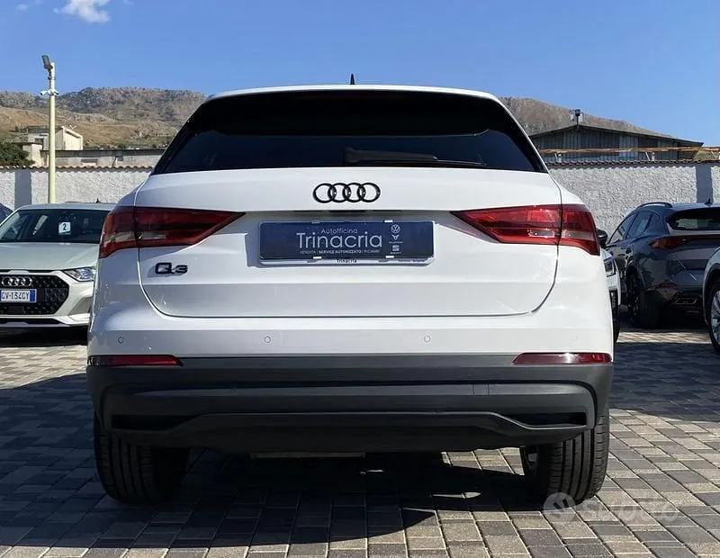 Audi Q3 2022 photo 5