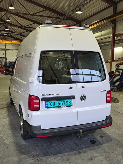 Volkswagen Transporter 2019 photo 3