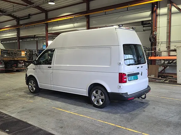 Volkswagen Transporter 2019 photo 5