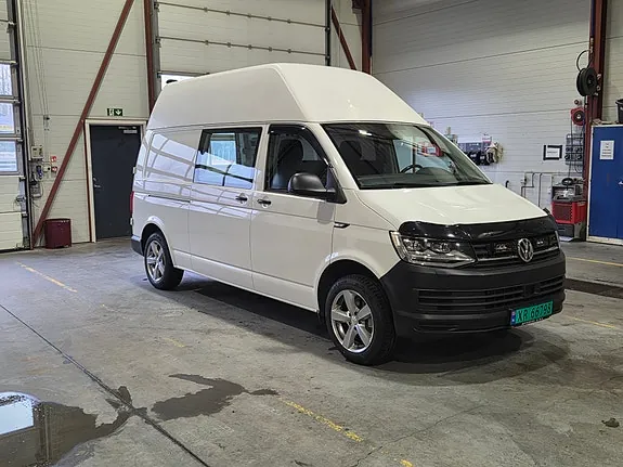 Volkswagen Transporter 2019 photo 2