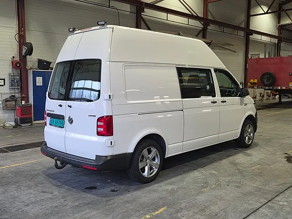 Volkswagen Transporter 2019 photo 4