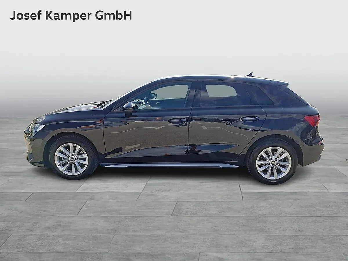 Audi A3 2025 photo 2