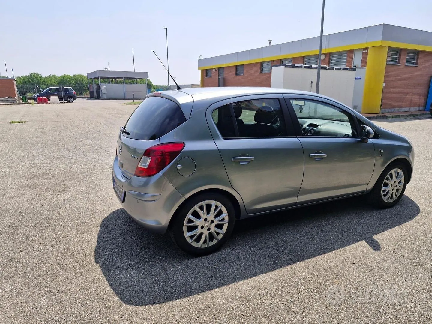 Opel Corsa 2010 photo 3
