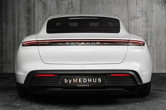 Porsche Taycan 2025 photo 5