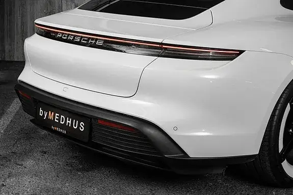 Porsche Taycan 2025 photo 3