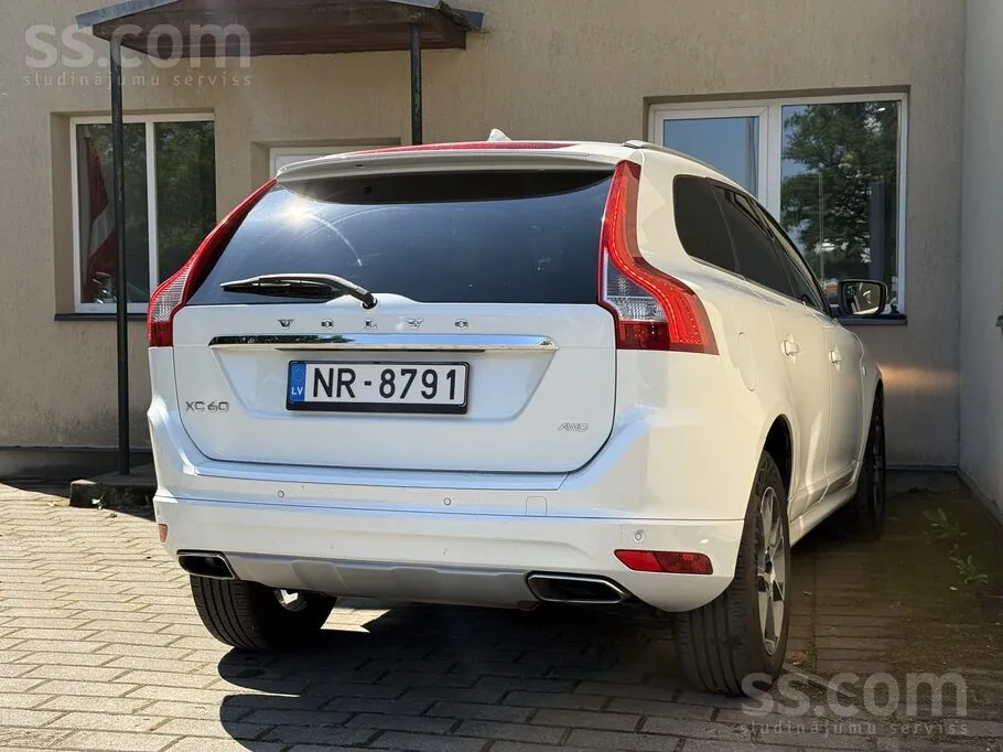 Volvo Xc 60 2016 photo 4