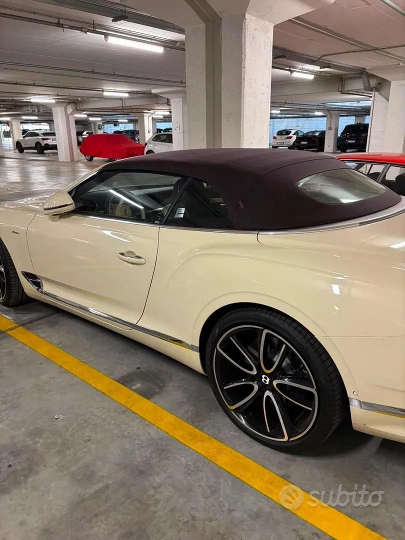 Bentley Continental Gt 2023 photo 3