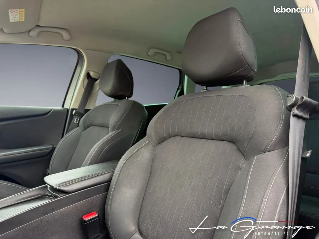 Renault Grand Scénic 2018 photo 4