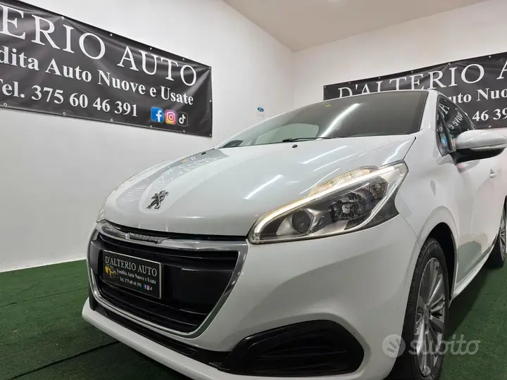 Peugeot 208 2016 photo 4