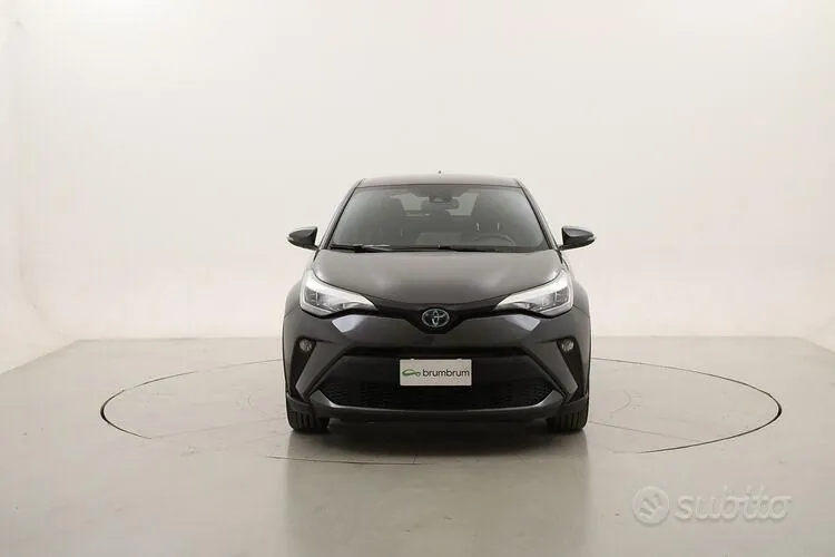 Toyota C-Hr 2023 photo 2