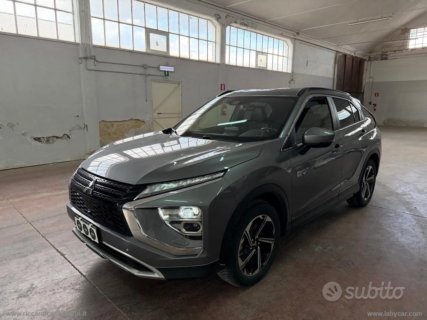 Mitsubishi Eclipse Cross 2022 photo 2