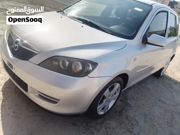 Mazda 2 2007 photo 3